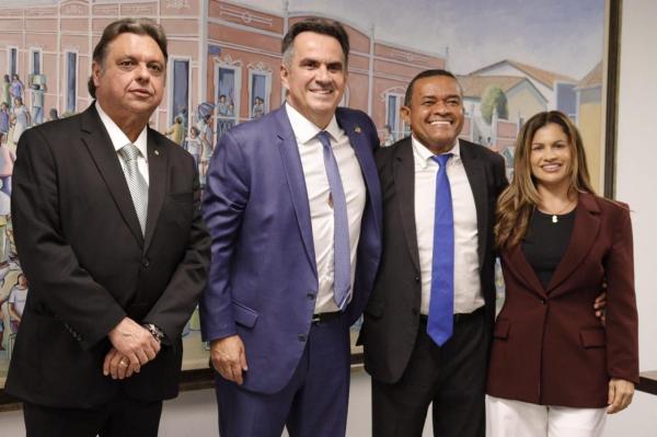 Recebendo prefeitos e lideranças, Ciro Nogueira fala sobre estar consolidado em primeiro lugar nas pesquisas(Imagem:Ascom)