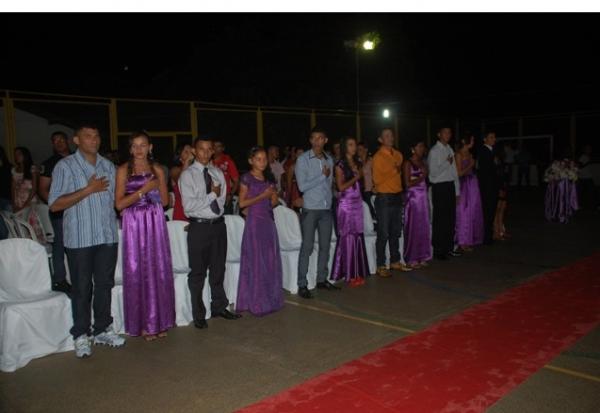 Prefeito e Deputado prestigiam formatura de alunos do munic&iacute;pio na zona rural de Floriano.(Imagem:Secom)