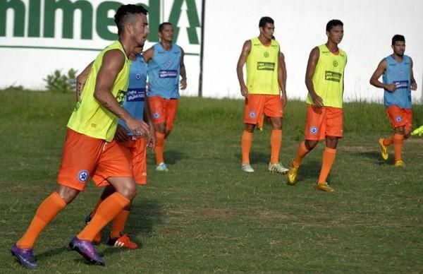 Atacantes retornam aos treinos, e Parnahyba d&aacute; sequ&ecirc;ncia em semana decisiva.(Imagem:Didupaparazzo)