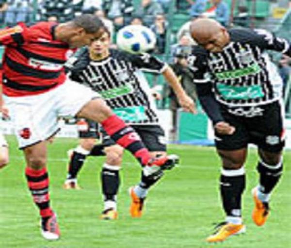 Fla abre vantagem, não suporta a pressão do Figueira e cede empate