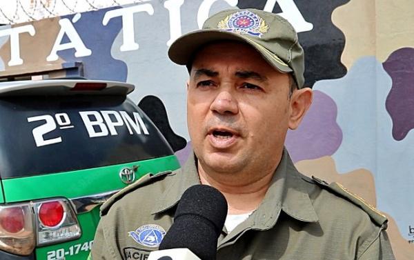 Coronel Ant&ocirc;nio Pac&iacute;fico, comandante do 2&ordm; BPM, em Parna&iacute;ba.(Imagem:Kairo Amaral/TV Clube)