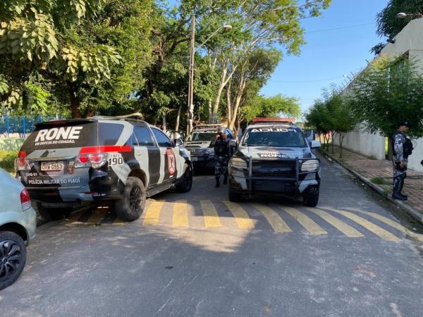 PM controlou rebeli&atilde;o no CEM, em Teresina.(Imagem: Helder Vilela/Tv Clube)