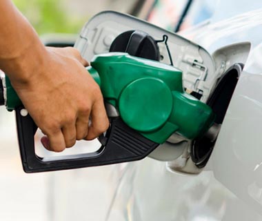 Confaz define preço médio da gasolina comum no Piauí em R$ 3,80