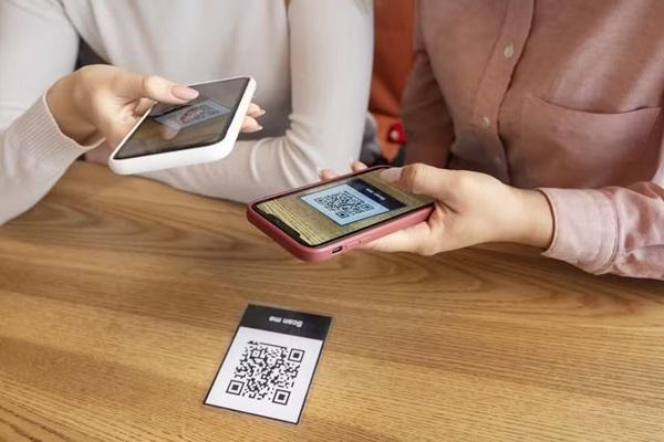 Número de transações de Pix tem maior queda desde implementação do sistema após fake news sobre taxa