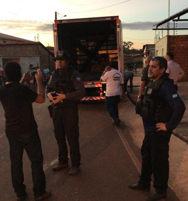 Polícia prende suspeitos de comprar material roubado de obra da Prefeitura de Teresina