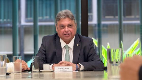 Arcoverde recebe mais de 20 prefeitos piauienses e alerta sobre impactos do atraso no Orçamento