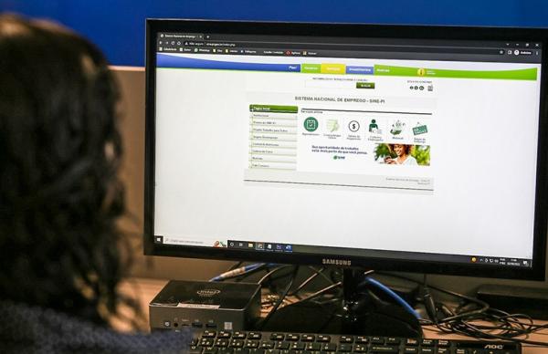Sine divulga lista com 342 vagas de emprego em Teresina; confira