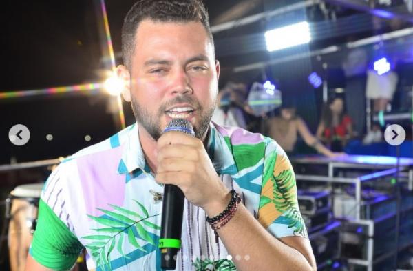 Carnaval de Floriano inicia com p&eacute; direito ao som de Parangol&eacute; e Tony Salles(Imagem:Reprodu&ccedil;&atilde;o/Instagram)