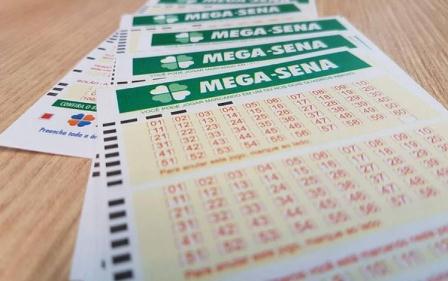 Mega-Sena pode pagar R$ 21 milhões nesta terça