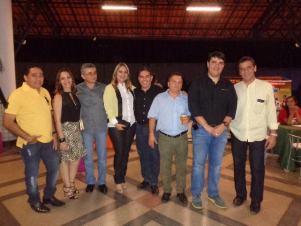 Arena Flori Fest é lançada para o Carnaval 2015 em Floriano