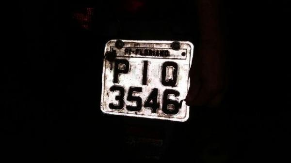 Verdadeira placa do ve&iacute;culo(Imagem:3&deg; BPM)