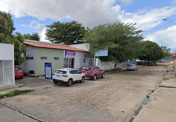 Polícia prende suspeitos de matar jovem na frente da namorada