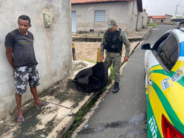 Homem é preso em flagrante após roubar igreja na zona Sudeste de THE