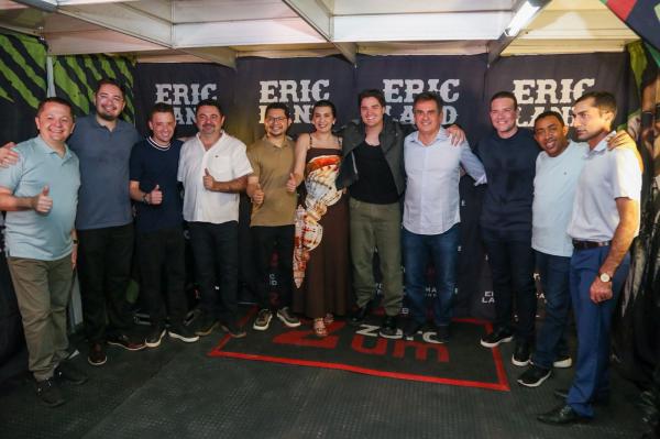 Ciro Nogueira é recebido por prefeita e participa do Festival de Cultura em Santa Cruz do Piauí