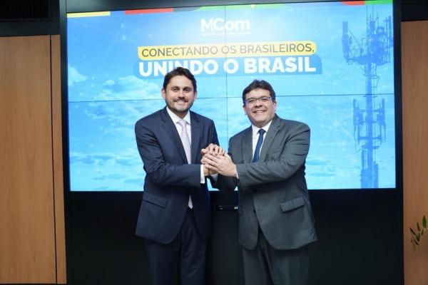 Rafael Fonteles e o ministro das Comunica&ccedil;&otilde;es, Juscelino Filho.(Imagem:Divulga&ccedil;&atilde;o)