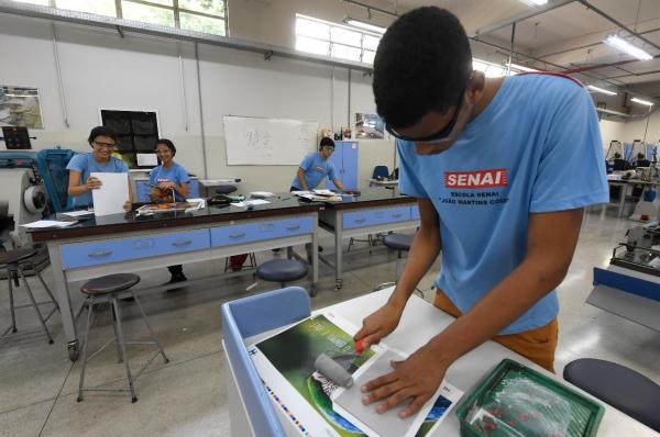 Indústria tem 547 vagas para jovens aprendizes no Piauí