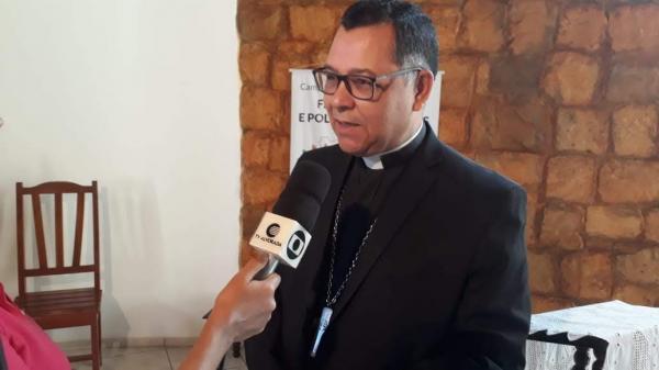 Bispo de Floriano emite Decreto Diocesano para proteger os fiéis do coronavirus