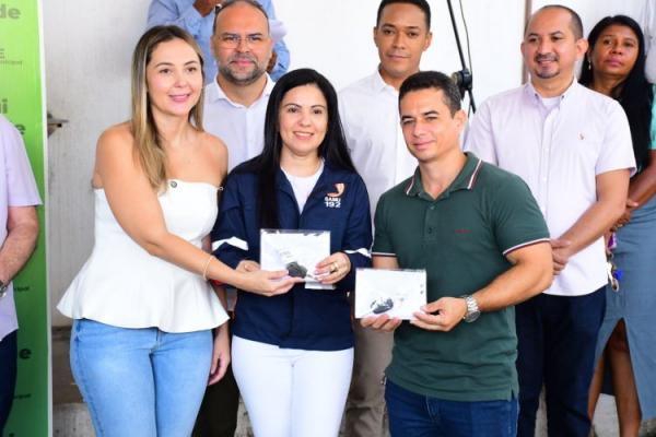 Sa&uacute;de de Floriano comemora 19 anos do SAMU com entrega de duas novas ambul&acirc;ncias(Imagem:Secom)