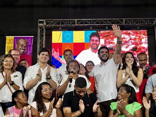 Dr. Marcus Vinícius anuncia Daguia de dona Bela como pré-candidata a vice-prefeita de Floriano
