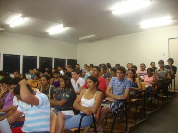 Revis&atilde;o do Enem(Imagem:reda&ccedil;&atilde;o)