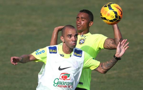 Lançado por Dunga, quarteto tem segunda chance de Copa com técnico