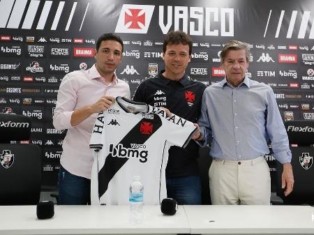 Vasco anuncia as saídas de diretor Pássaro e técnico Fernando Diniz