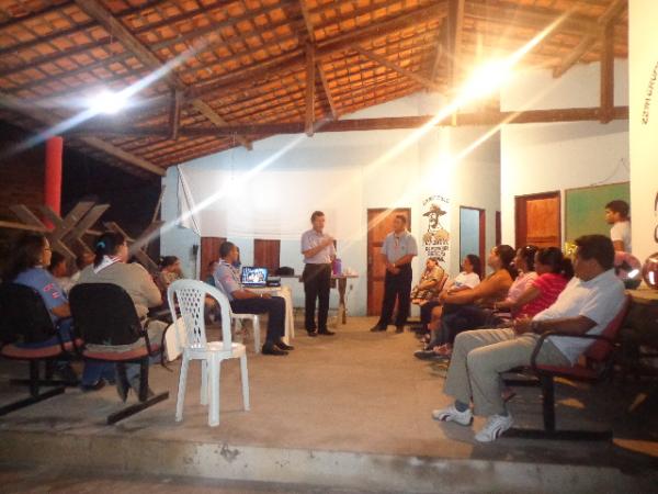 Escoteiros realizam reuni&atilde;o com gestor municipal.(Imagem:FlorianoNews)