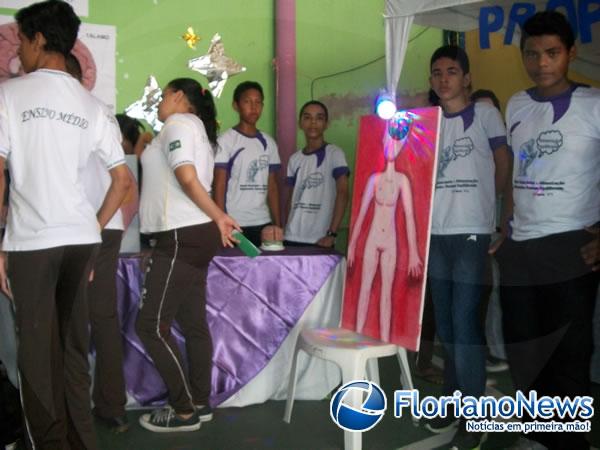 Escola Pequeno Príncipe realizou XVI Feira de Ciências.(Imagem:FlorianoNews)