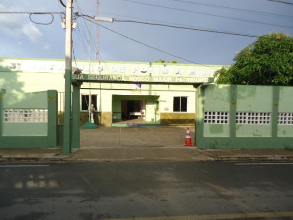 Quatro motocicletas são tomadas de assalto em uma única noite em Floriano