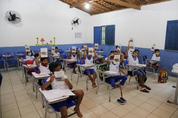 Escolas são aprovadas em programa e conquistam R$ 1 milhão