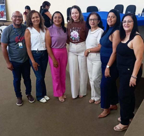 Assist&ecirc;ncia Social de Floriano realiza encontro sobre Escuta Especializada de crian&ccedil;as e adolescente(Imagem:Secom)