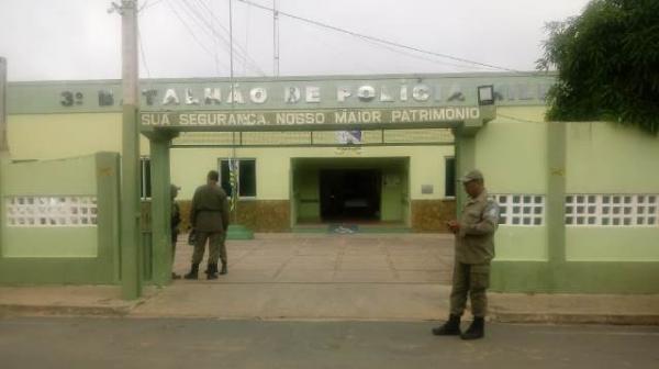 Residência é arrombada no Conjunto Zé Pereira
