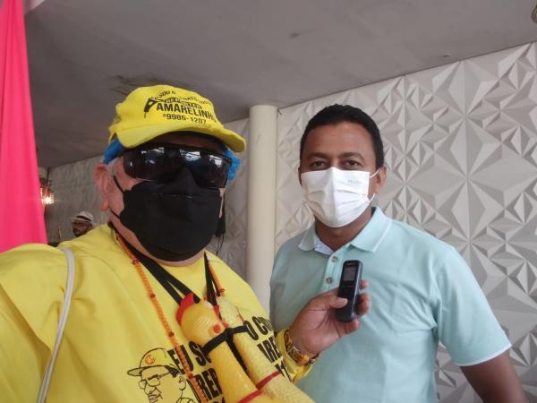 Rep&oacute;rter Amarelinho e deputado Francisco Costa(Imagem:FlorianoNews)