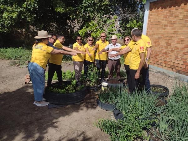 Rotary Club de Floriano celebra 65 anos com a&ccedil;&otilde;es simb&oacute;licas e noite de homenagens(Imagem:FlorianoNews)