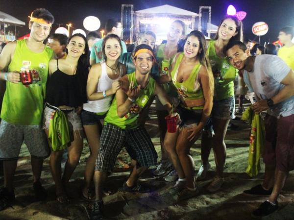 Bloco em Lu&iacute;s Correia reuniu milhares de pessoas.(Imagem:Josiel Martins/G1)