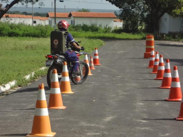 SAMU de Floriano ter&aacute; a ajuda de 'motol&acirc;ncias?(Imagem:FlorianoNews)