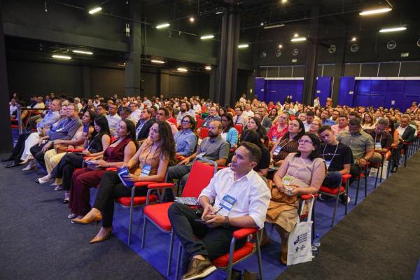 Seduc apresenta modelo de educa&ccedil;&atilde;o da rede estadual no Congresso das Cidades.(Imagem: Let&iacute;cia Santos)