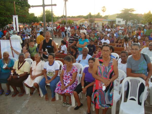 Fi&eacute;is de Nazar&eacute; (Imagem:Amarelinho)