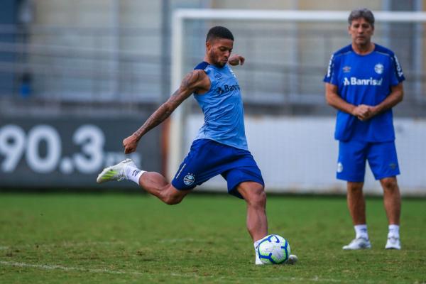 Renato revela conversa com André após B.O. por "perturbação" e diz: "Não é mais criança"