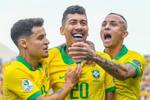 Philippe Coutinho, Roberto Firmino e Everton t&ecirc;m dois gols e est&atilde;o entre os 13 artilheiros da Copa Am&eacute;rica at&eacute; o momento.(Imagem:Bob Paulino/BP Filmes)