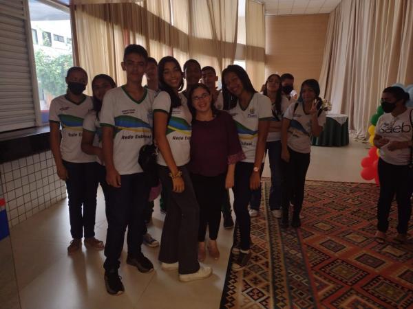 Estudantes de Floriano participam da revis&atilde;o do Pr&eacute;-Saeb (Imagem:FlorianoNews)
