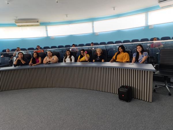  C&acirc;mara Municipal de Floriano homenageia mulheres do Poder Legislativo(Imagem:FlorianoNews)