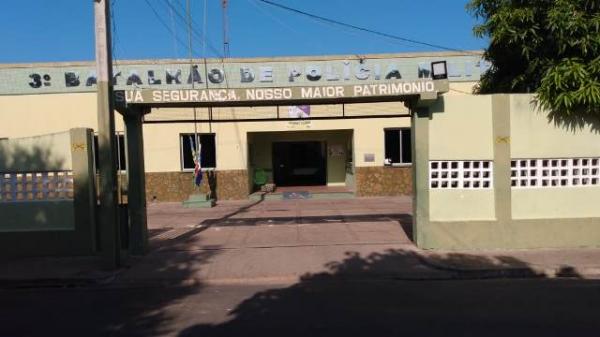 Briga familiar termina com jovem esfaqueado em Floriano