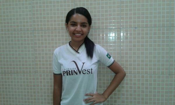 Aluna da Escola Pequeno Príncipe é a 1º colocada em simulado para o Enem