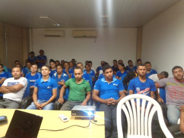 Rotary realiza palestra alusiva &agrave; Semana do Tr&acirc;nsito em Floriano.(Imagem:FlorianoNews)