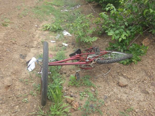 Ciclista entra em &oacute;bito ap&oacute;s atropelamento em Floriano.(Imagem:FlorianoNews)