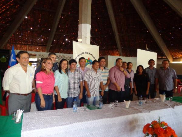 Prefeitos participaram de encontro da Associação dos Municípios do Médio Sertão Maranhense