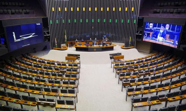 Quebra de patente é tema de debate na Comissão Geral da Câmara