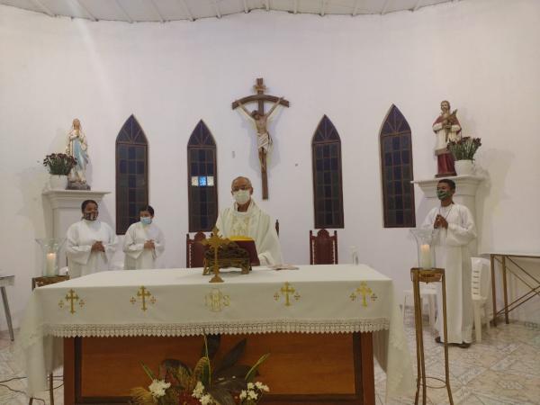 Par&oacute;quia S&atilde;o Raimundo Nonato comemora 12 anos de Institui&ccedil;&atilde;o Can&ocirc;nica(Imagem:FlorianoNews)