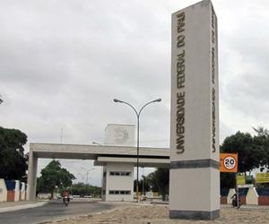 UFPI abre concurso com 49 vagas e salários de até R$ 8 mil